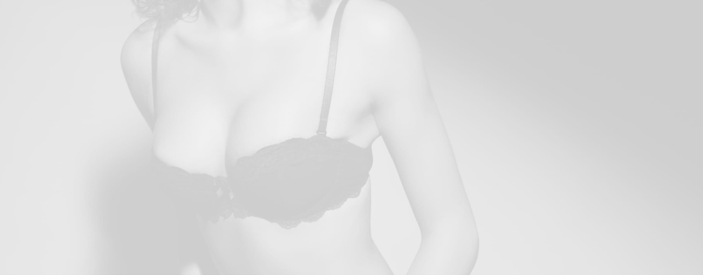 1583188828 banner breast bg